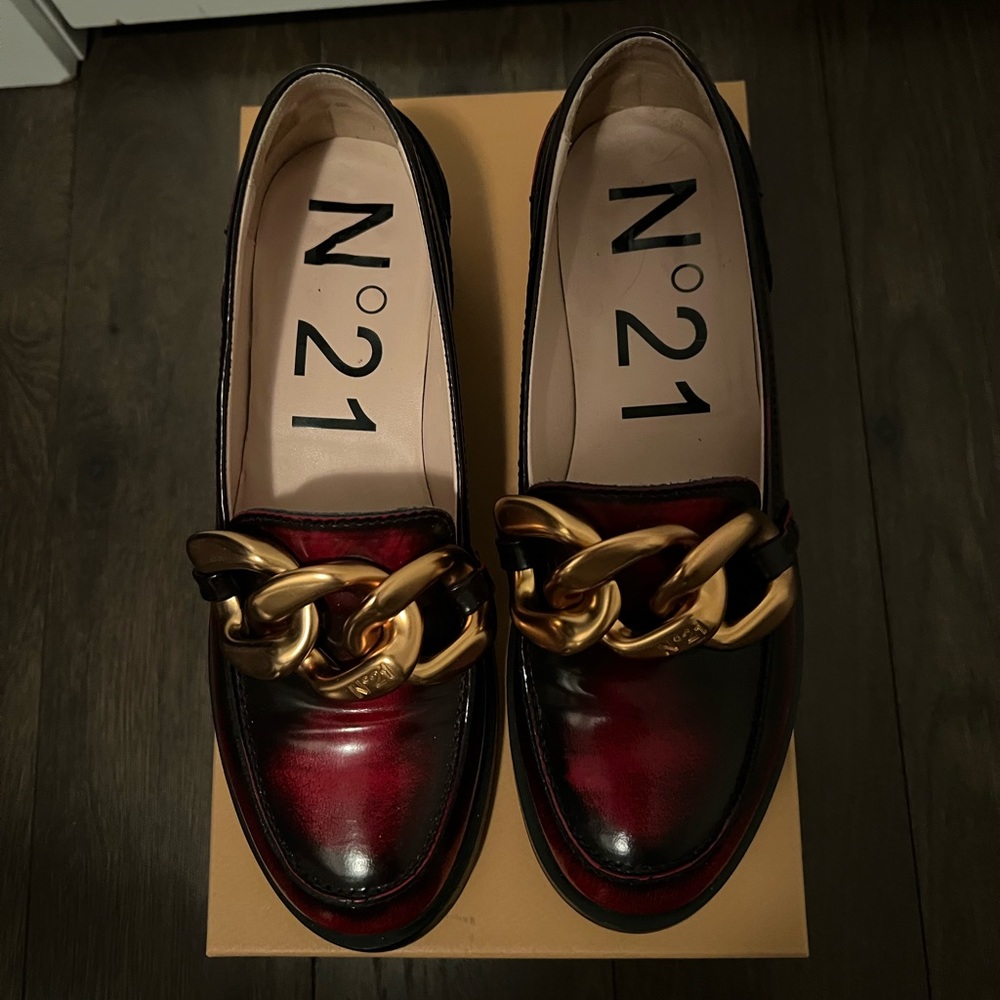 N21 leather loafers